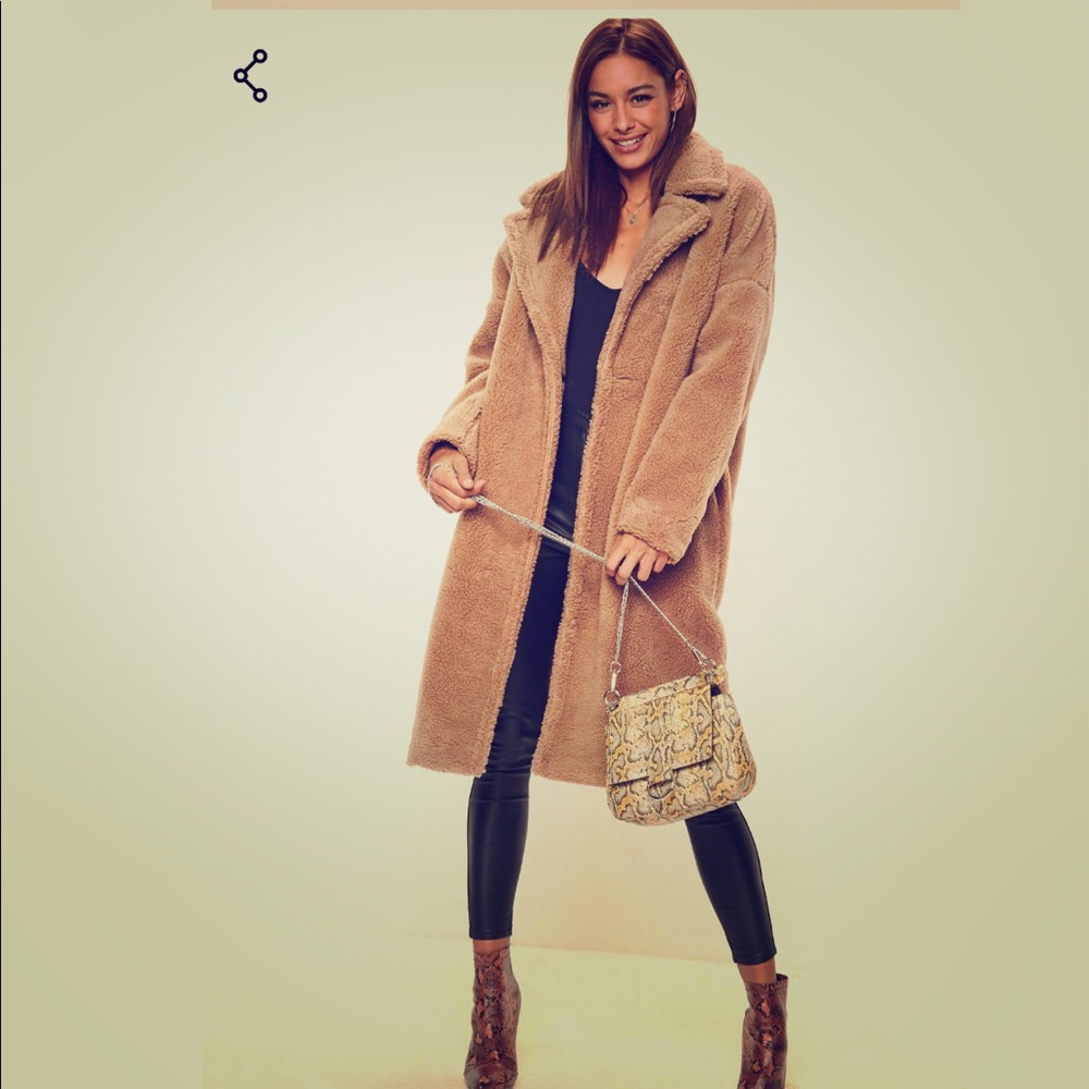 Missguided Teddy Bear Coat. BNWT